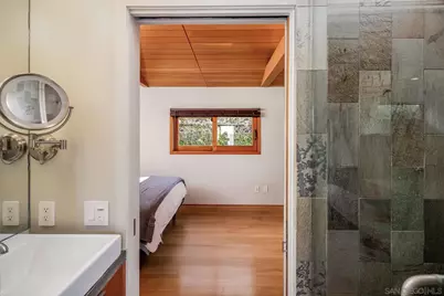  330 Neptune Ave, Encinitas, CA 92024 - Photo 19