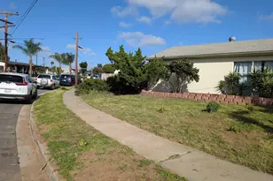 3861 Hiawatha Way, San Diego, CA 92117 - Photo 5