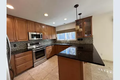  2323 Caminito Mira, San Diego, CA 92107 - Photo 13