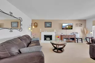 10851 Sandy Hook Rd, San Diego, CA 92126 - Photo 3