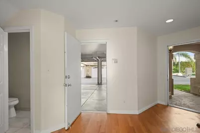  345 Moss St #7, Chula Vista, CA 91911 - Photo 9