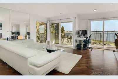  1251 Parker Pl #2N, San Diego, CA 92109 - Photo 7