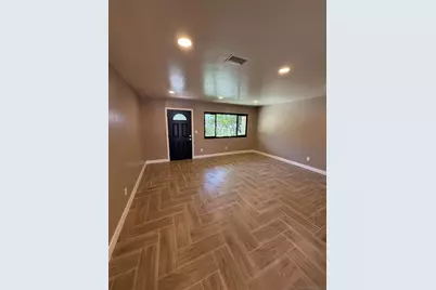  519 Camelot Dr, Oceanside, CA 92054 - Photo 5