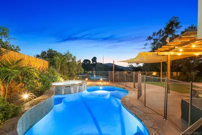  5134 Park Rim Dr., San Diego, CA 92117 - Photo 3