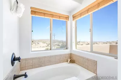  57388 Manzaniata Drive, Yucca Valley, CA 92284 - Photo 19