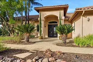 11568 Minneola Cir, Valley Center, CA 92082 - Photo 3