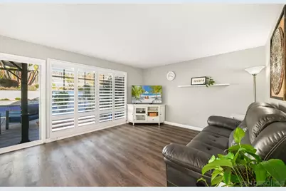  11450 Cabela Pl, San Diego, CA 92127 - Photo 9