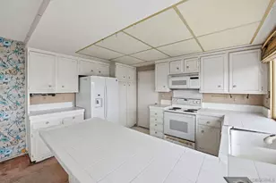 86 Half Moon Bend, Coronado, CA 92118 - Photo 17