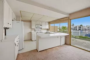 86 Half Moon Bend, Coronado, CA 92118 - Photo 15