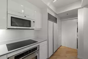 100 Harbor Dr, San Diego, CA 92101 - Photo 17