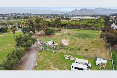  30100 Valley Center Rd, Valley Center, CA 92082 - Photo 21