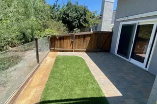 2835 Hillsboro Ct, Carlsbad, CA 92010 - Photo 13