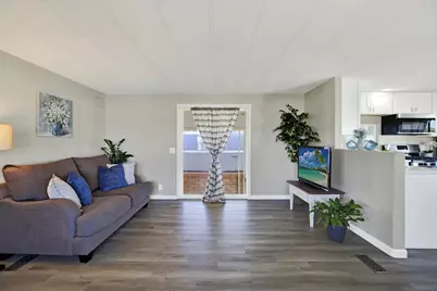  245 W Bobier Dr #23, Vista, CA 92083 - Photo 19