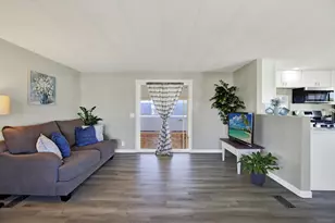 245 W Bobier Dr, Vista, CA 92083 - Photo 19