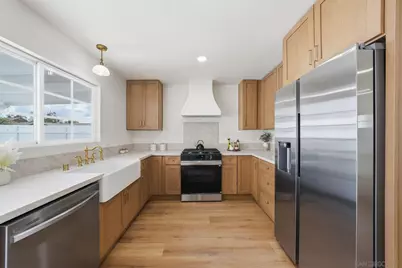  10155 Baroness Ave, San Diego, CA 92126 - Photo 11