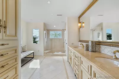  3235 Harbor View Dr, San Diego, CA 92106 - Photo 35