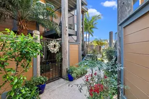 4011 Layang Layang Cir, Carlsbad, CA 92008 - Photo 3