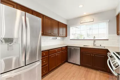  154 Harrison St, Oceanside, CA 92057 - Photo 9