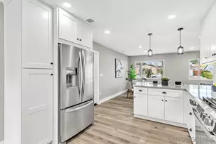 9209 Arnaz Way, Santee, CA 92071 - Photo 15