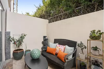  7520 Draper Ave #3, La Jolla, CA 92037 - Photo 17