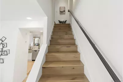  7520 Draper Ave #3, La Jolla, CA 92037 - Photo 21