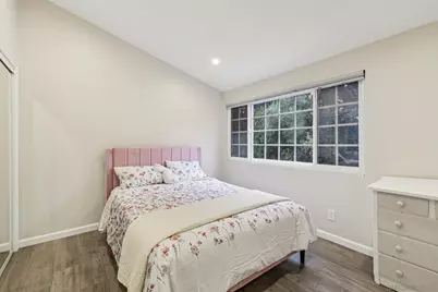  8870 Caminito Primavera, La Jolla, CA 92037 - Photo 29