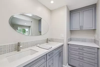  8870 Caminito Primavera, La Jolla, CA 92037 - Photo 23