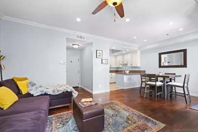  2445 Brant St #204, San Diego, CA 92101 - Photo 9