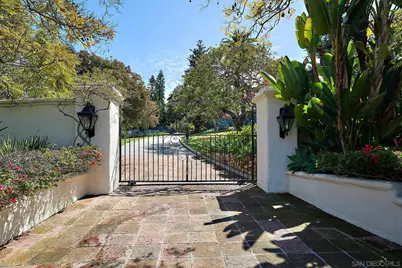  6525 Lago Lindo, Rancho Santa Fe, CA 92067 - Photo 9