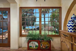 6525 Lago Lindo, Rancho Santa Fe, CA 92067 - Photo 13