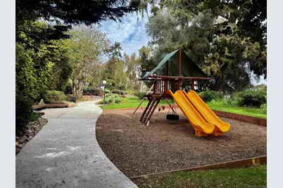  8770 Caminito Sueno, La Jolla, CA 92037 - Photo 35