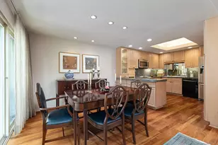 8770 Caminito Sueno, La Jolla, CA 92037 - Photo 11