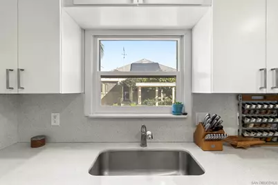  4020 Front St, San Diego, CA 92103 - Photo 23