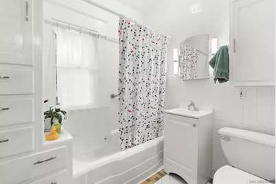  4020 Front St, San Diego, CA 92103 - Photo 11