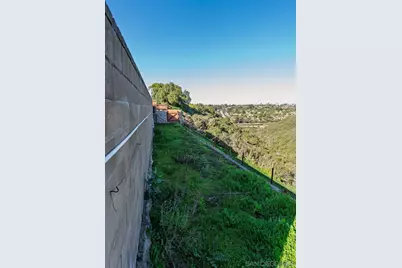  2868 Wyandotte Ave, San Diego, CA 92117 - Photo 21
