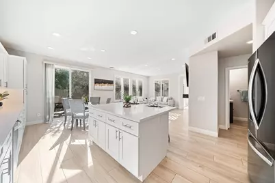 11243 Corte Isabelino, San Diego, CA 92130 - Photo 17