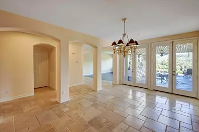  25440 Rue Lausanne, Escondido, CA 92026 - Photo 11