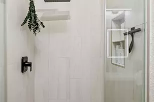 350 K St, San Diego, CA 92101 - Photo 17