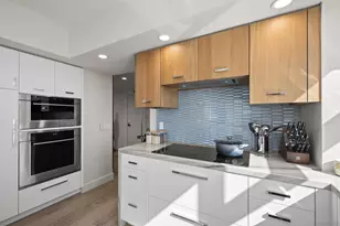 100 Harbor Dr, San Diego, CA 92101 - Photo 23