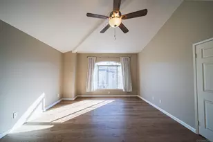 8625 Via Mallorca, La Jolla, CA 92037 - Photo 19