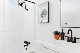 4652 Don Lorenzo Dr, Los Angeles, CA 90008 - Photo 9