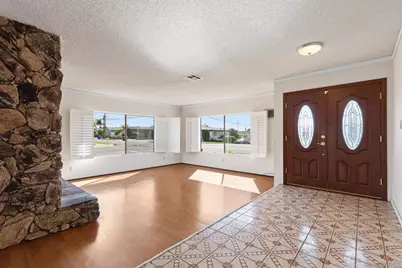  4968 Reynolds St, San Diego, CA 92113 - Photo 3