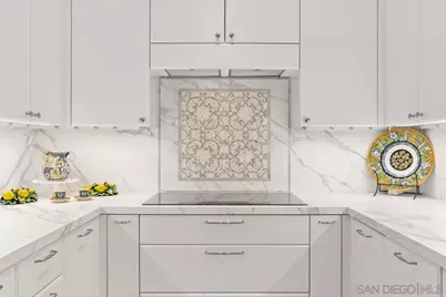  700 Front St #1004, San Diego, CA 92101 - Photo 13