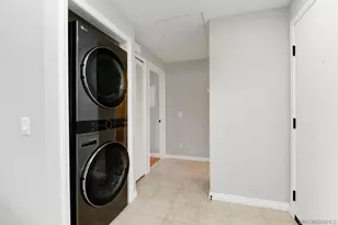 2050 Camino De La Reina, San Diego, CA 92108 - Photo 21