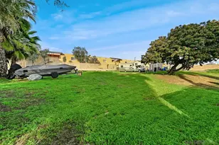 1845 West Dr, Vista, CA 92083 - Photo 23