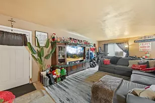 1845 West Dr, Vista, CA 92083 - Photo 3