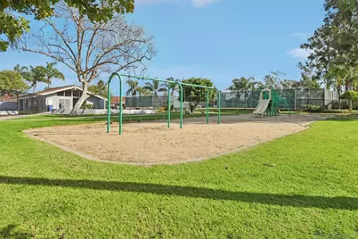  324 Countrywood Ln, Encinitas, CA 92024 - Photo 39