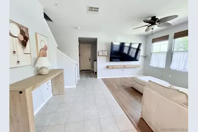  3014 N Oxnard Blvd, Oxnard, CA 93036 - Photo 13