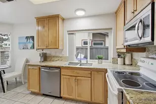 9525 High Park Ln, San Diego, CA 92129 - Photo 13