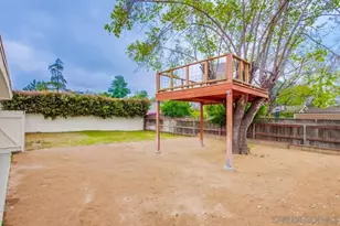 5055 Bancroft Dr, La Mesa, CA 91941 - Photo 17